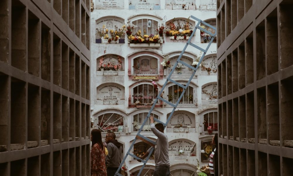 Escalera nichos